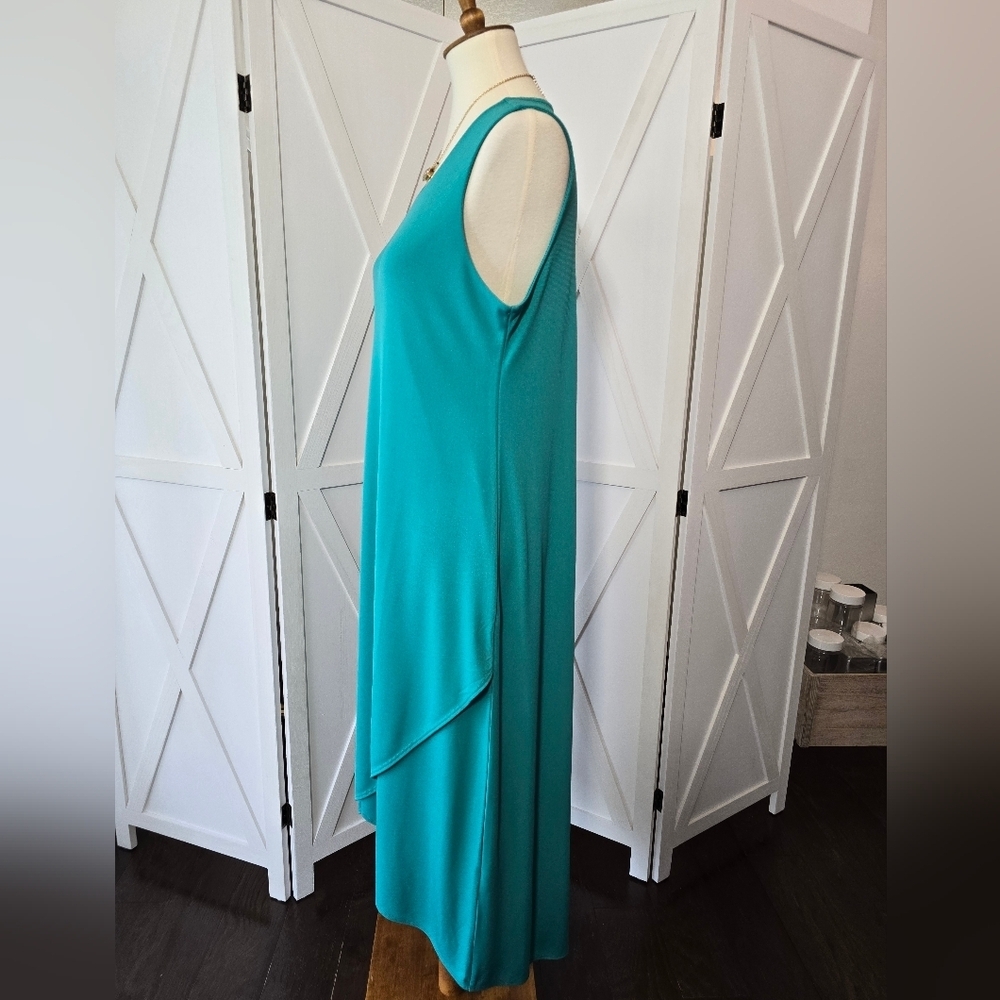 Alfani Tulip Hem Front Sleeveless Dress In Green - Picture 4 of 9